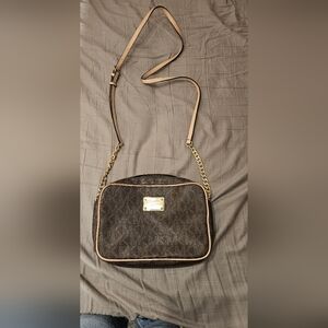 Micheal Kors Purse